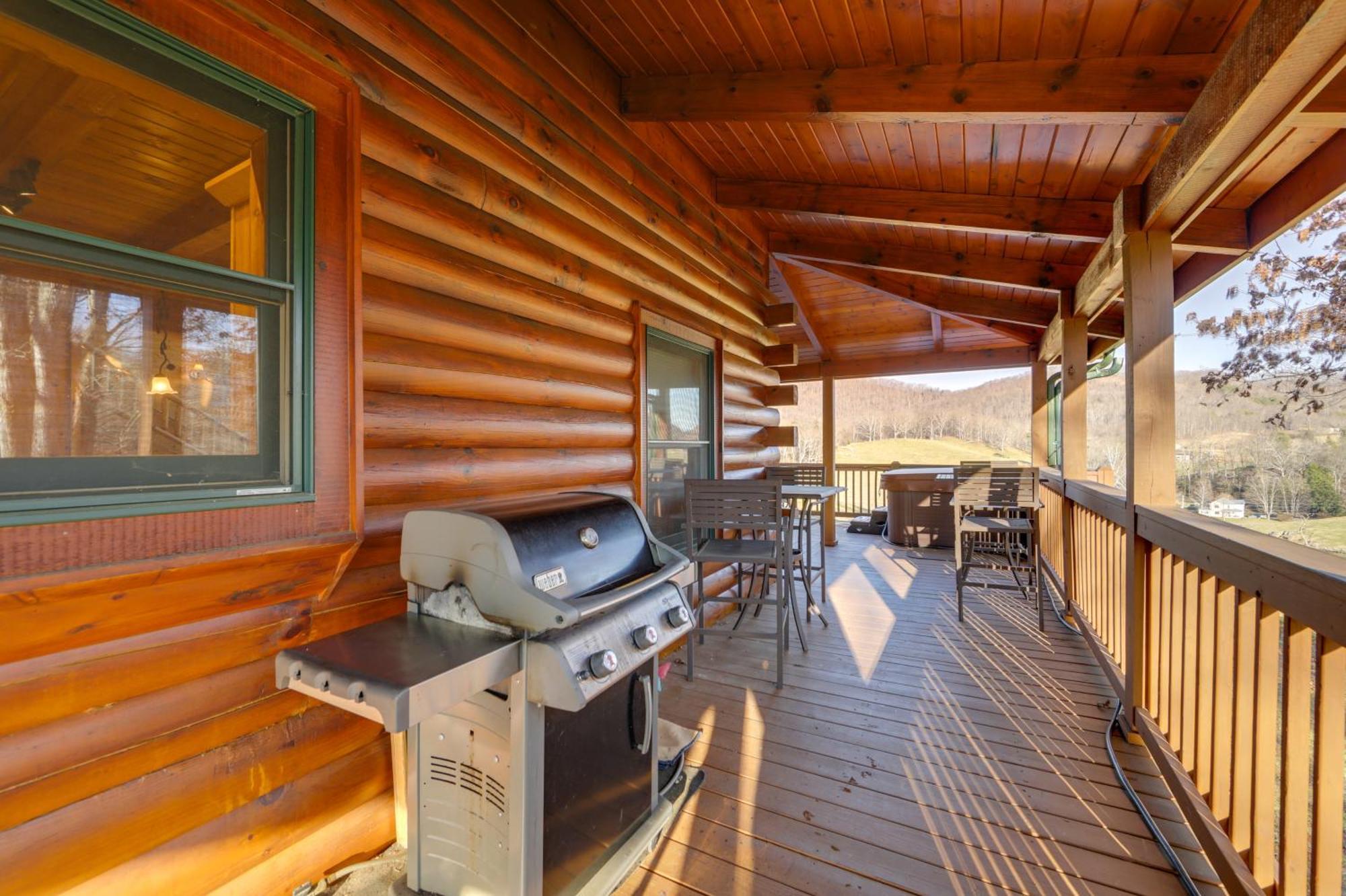 Whits End Smoky Mtn Home With Hot Tub, Views Waynesville Buitenkant foto
